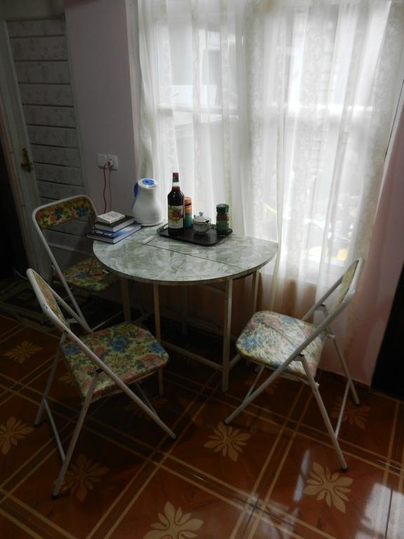 Appartamento Feel Old Tbilisi Esterno foto